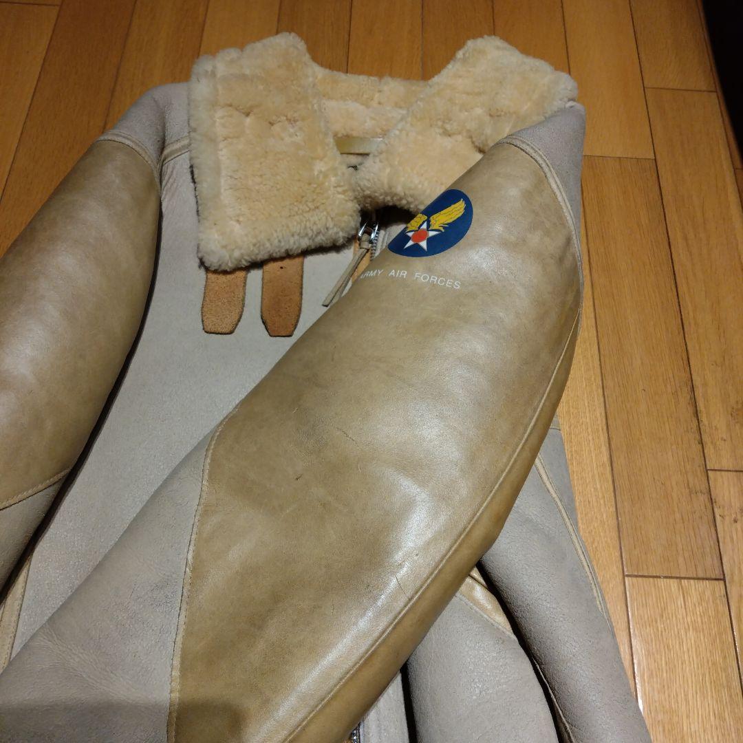 美品AVIREX　ムートンb-3 B3 アーミーエアフォースジャケット