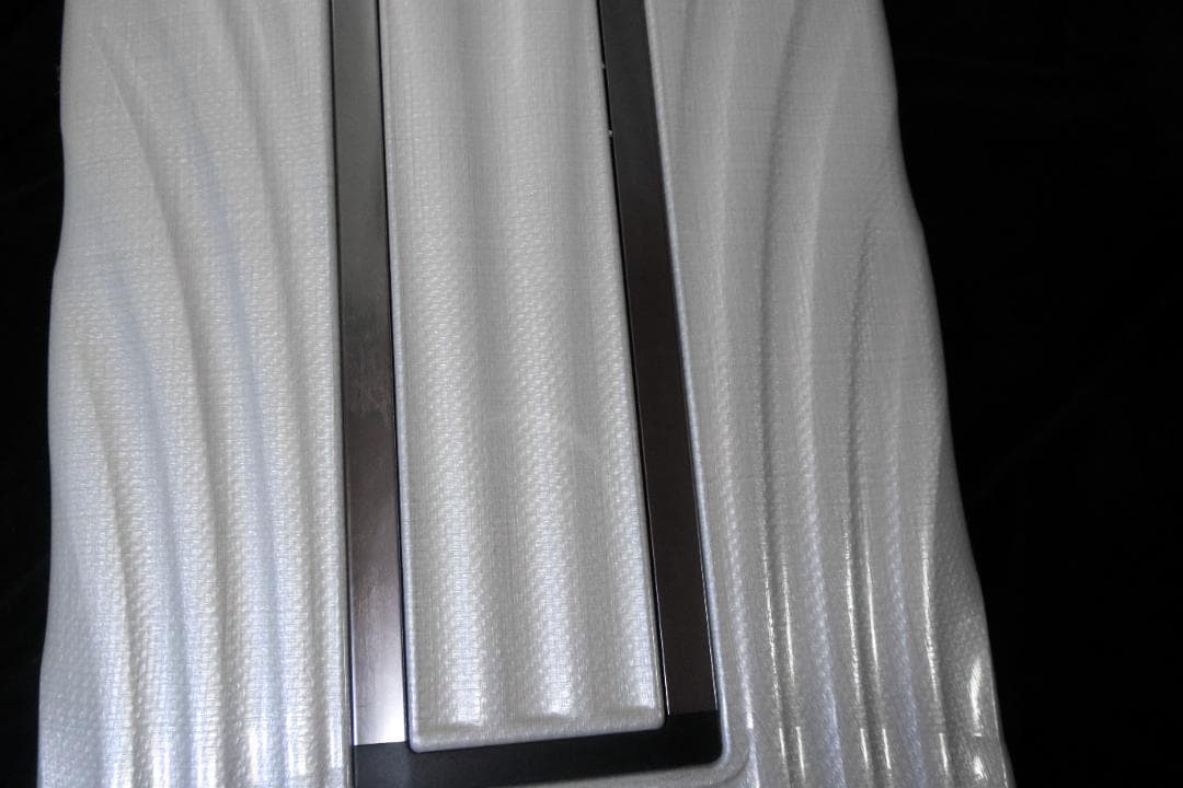 トッケイ　サムソナイト　シーライト スピナー75　オフホワイト容量94Ⅼ