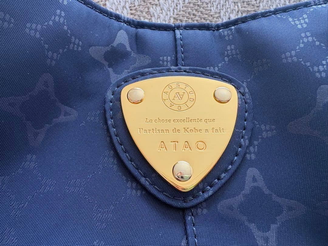 アタオ atao chivy ネイビー ショルダーバッグ