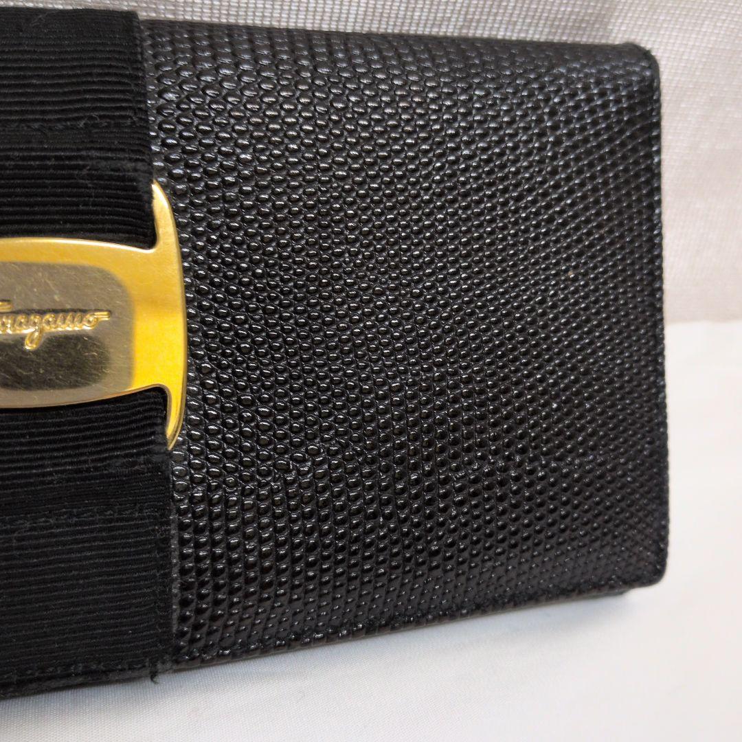 しろくまさん✿サルバトーレフェラガモカーフ型押し ヴァラ長財布美品✿