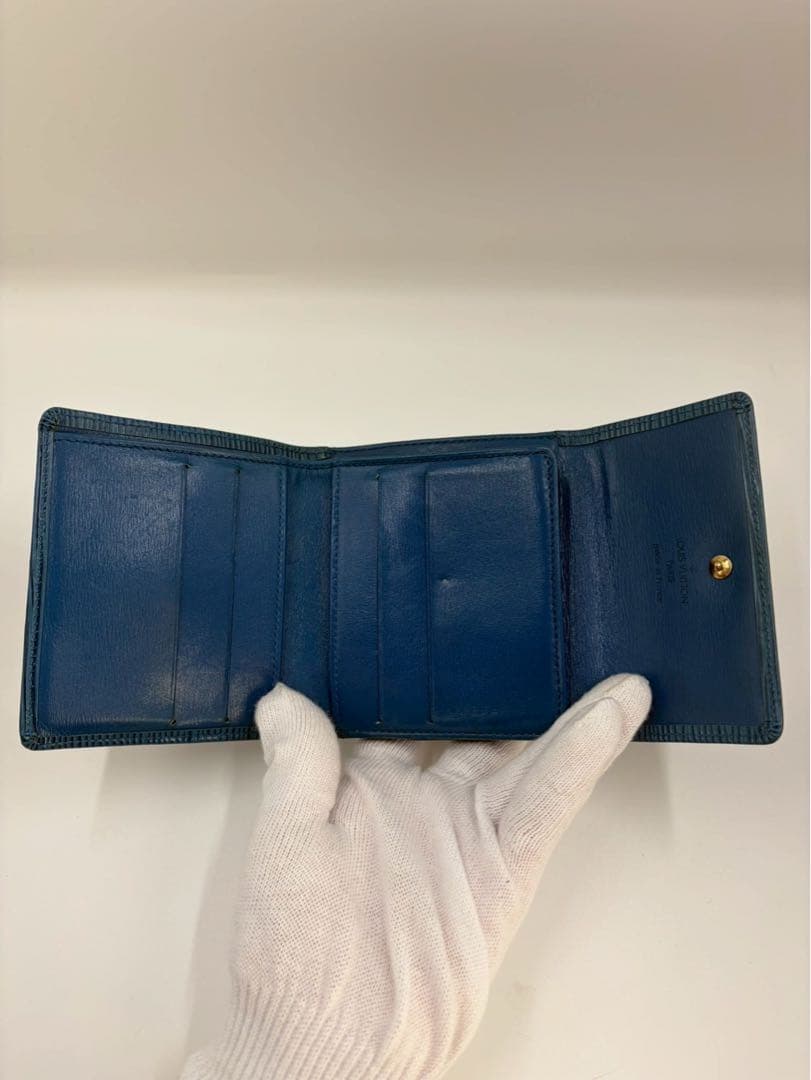 Louis Vuitton エピ　ポルトモネ　ビエカルト　ブルー
