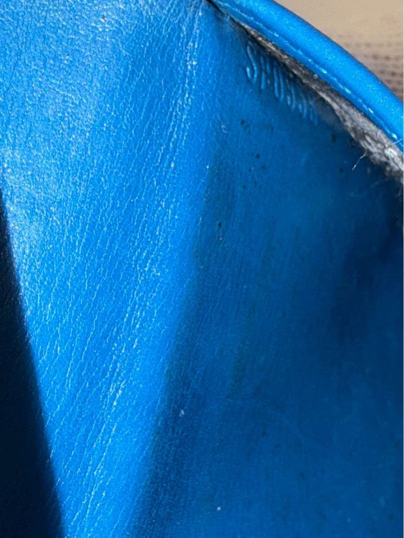 Louis Vuitton エピ　ポルトモネ　ビエカルト　ブルー