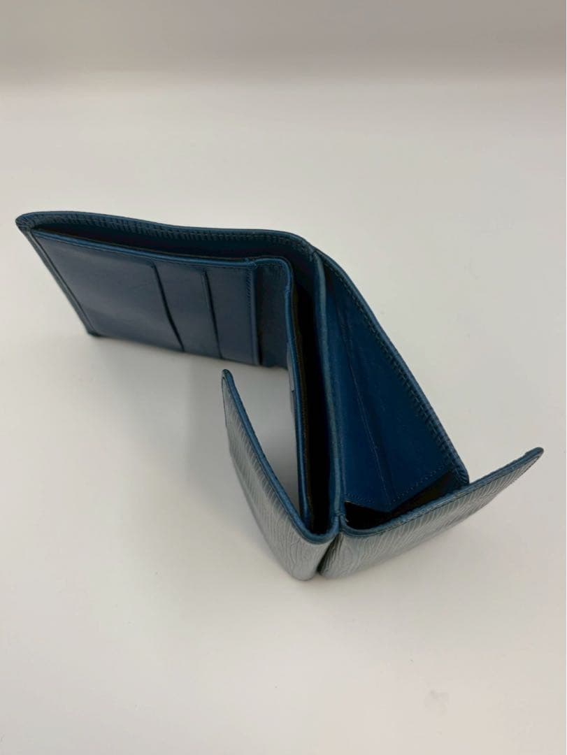 Louis Vuitton エピ　ポルトモネ　ビエカルト　ブルー