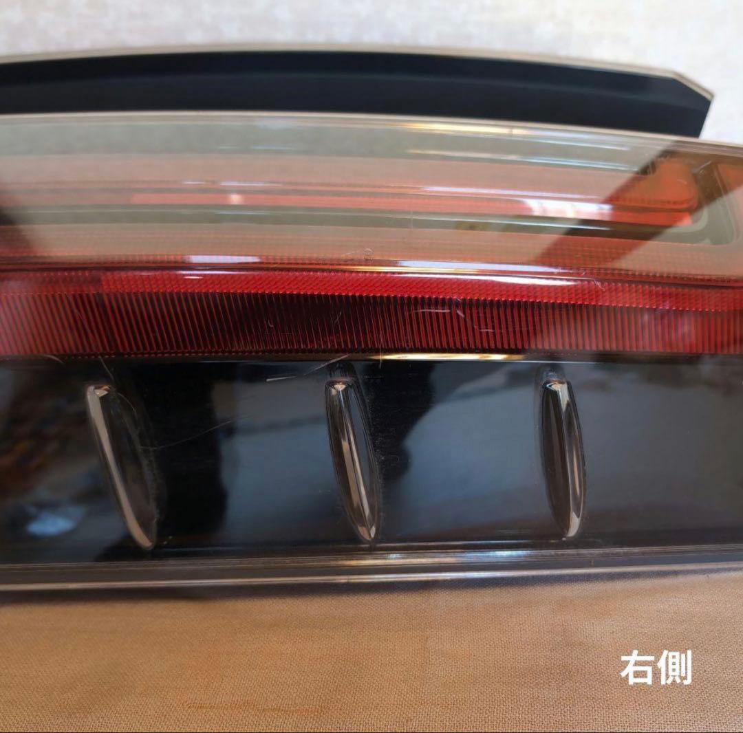 80 ヴォクシー ノア　エスクァイア　純正　左右後期テール