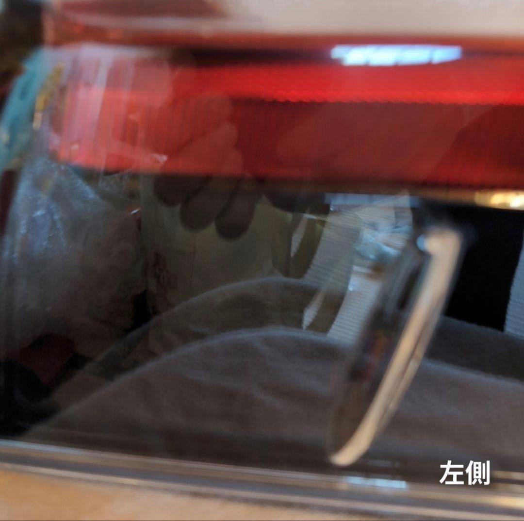 80 ヴォクシー ノア　エスクァイア　純正　左右後期テール