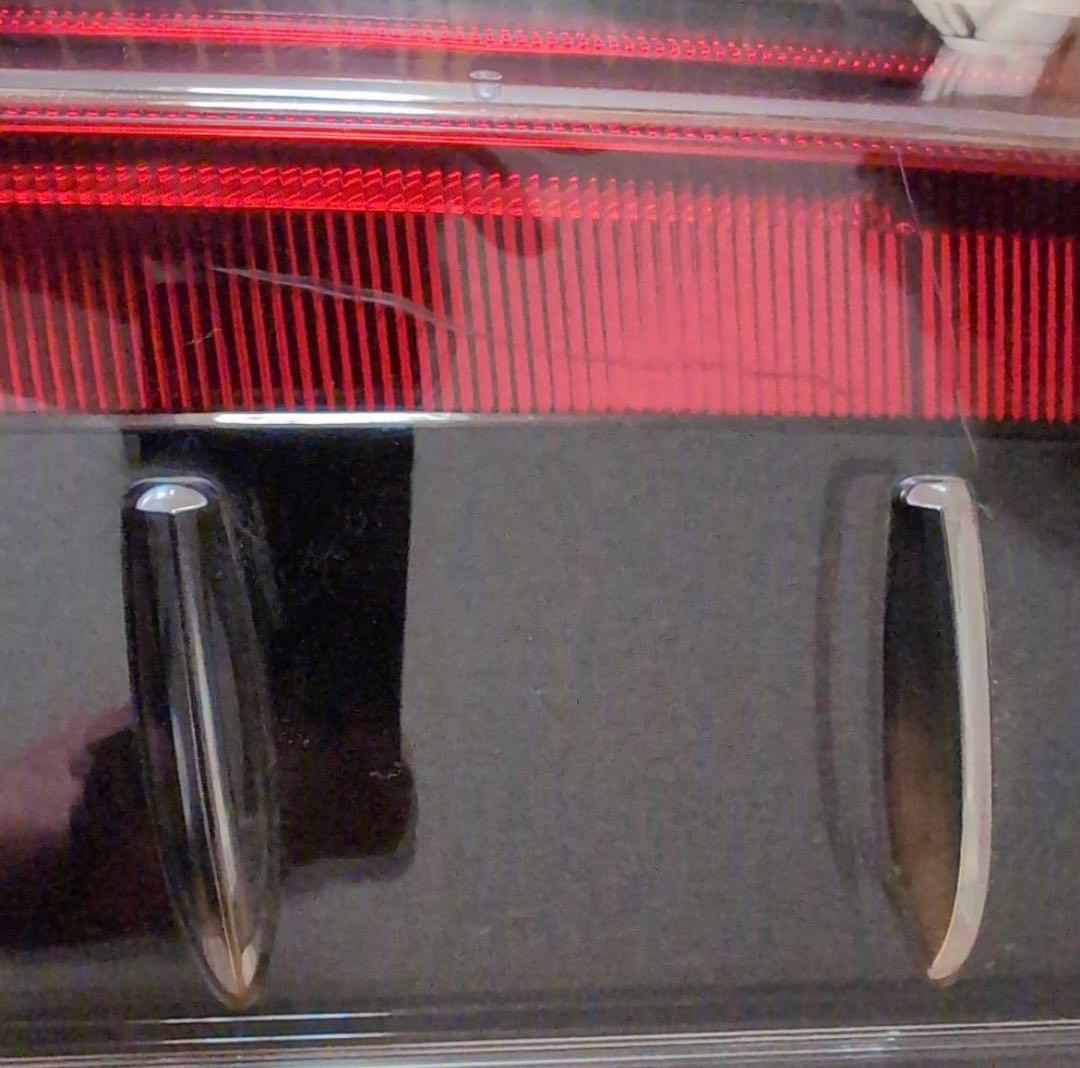 80 ヴォクシー ノア　エスクァイア　純正　左右後期テール