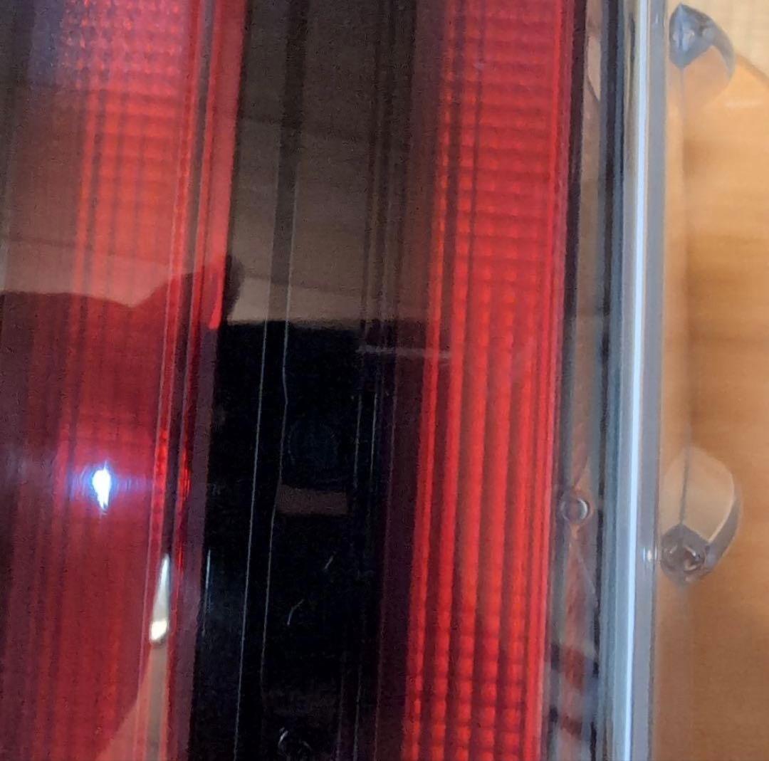 80 ヴォクシー ノア　エスクァイア　純正　左右後期テール