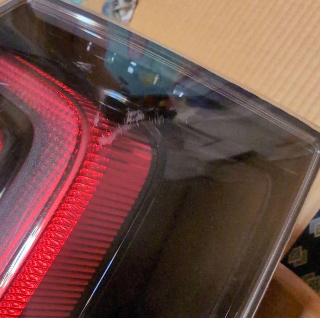 80 ヴォクシー ノア　エスクァイア　純正　左右後期テール