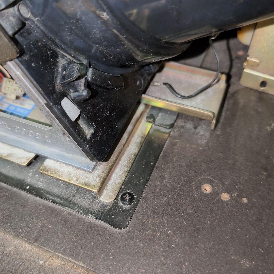 【ジャンク品】スロット台　実機　ハイハイシオサイ