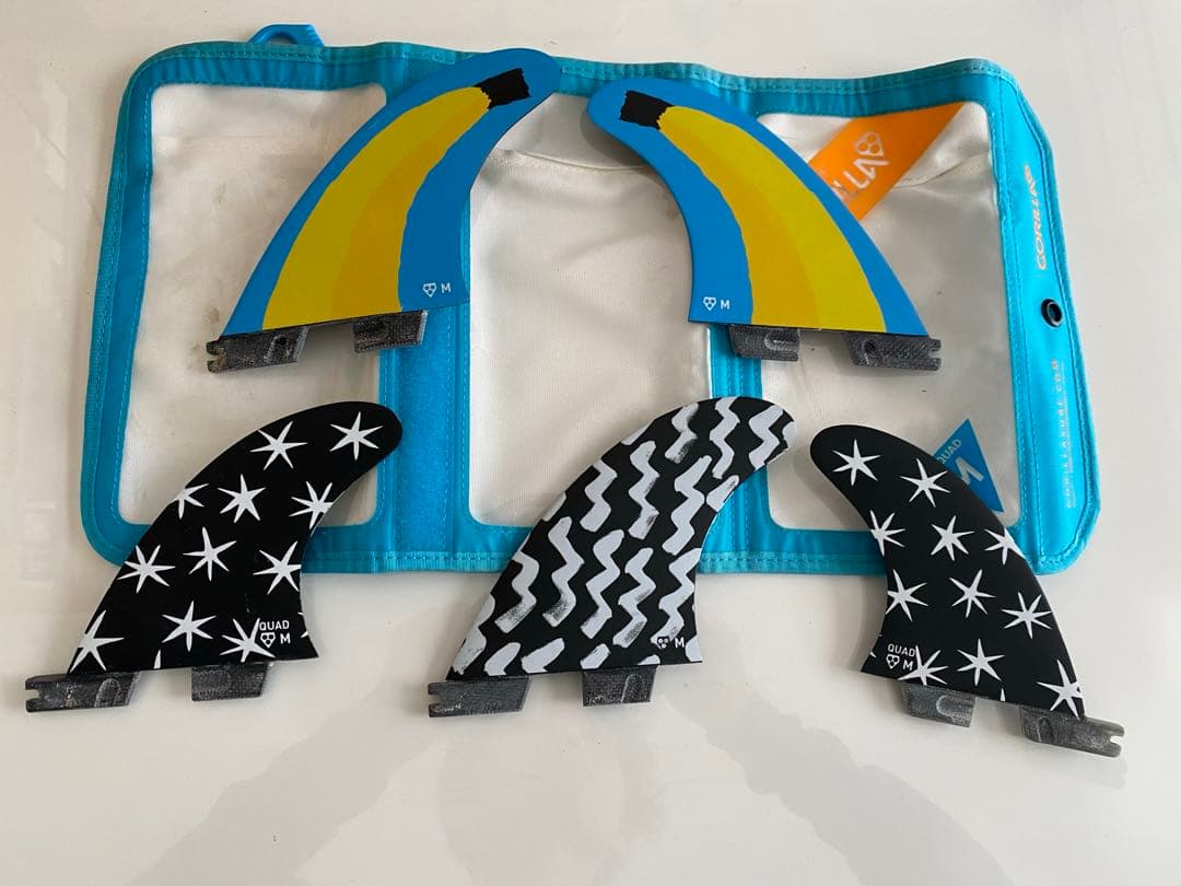 美品 fcs2 gorillaフィン M QUAD トライ 5枚　Tri