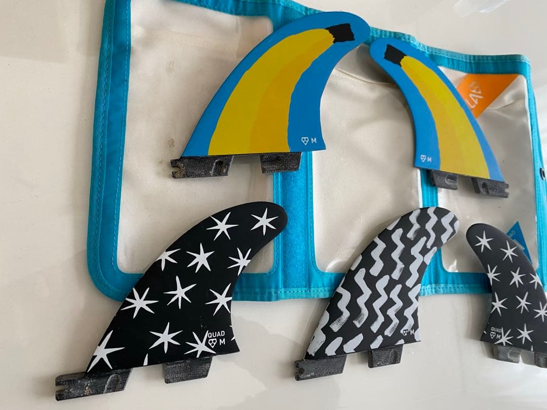 美品 fcs2 gorillaフィン M QUAD トライ 5枚　Tri