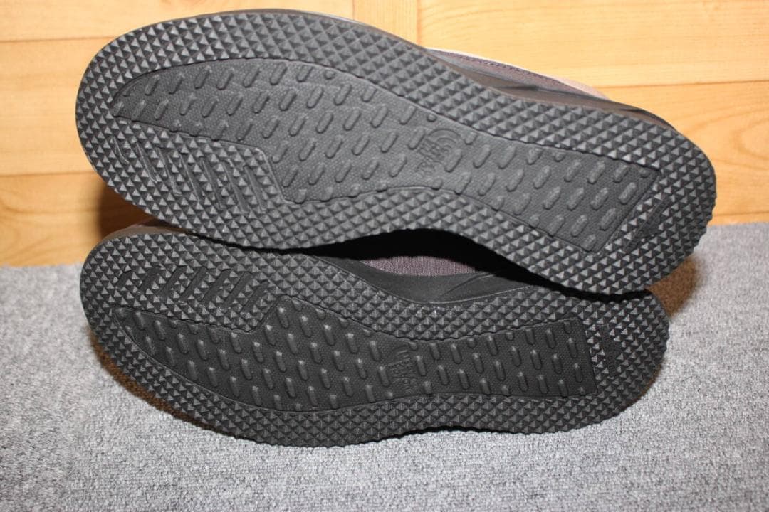 27㎝ ノースフェイス ヌプシチャッカウォータープルーフ II NF52483