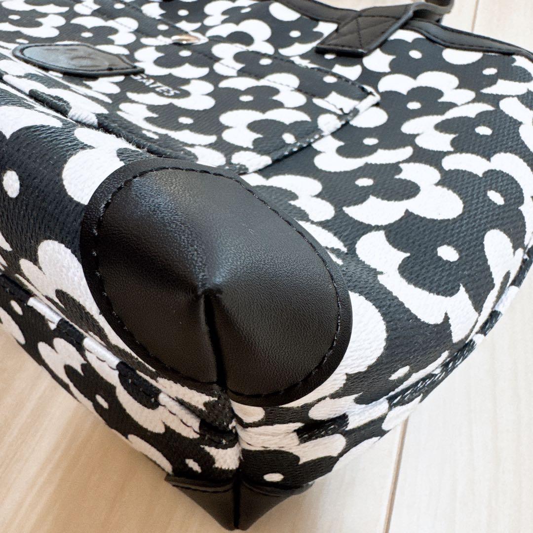 PEARLY GATESパーリーゲイツ　ジオメトリック　花柄　カートバッグ