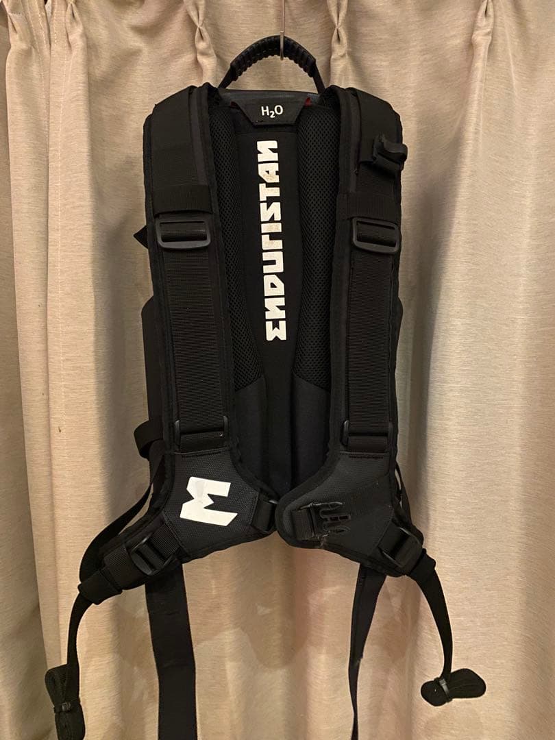 エンデュリスタン　ハリケーンバックパック15L