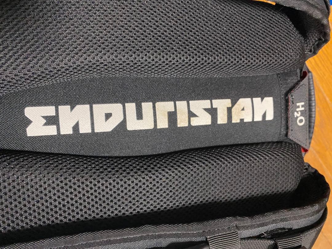 エンデュリスタン　ハリケーンバックパック15L