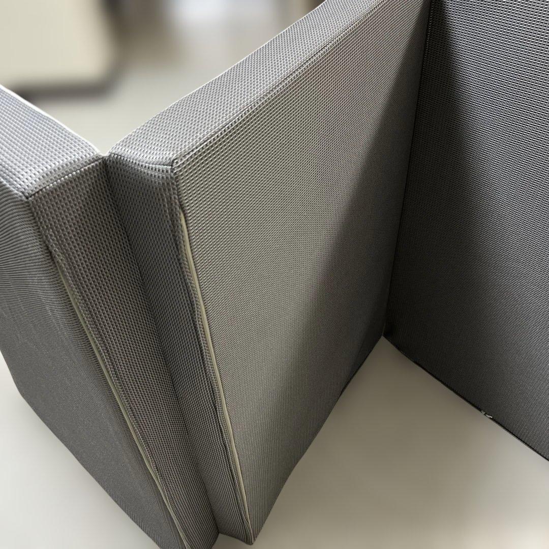 ［SUYARA］マットレス3つ折り（97×200×9　シルバー）