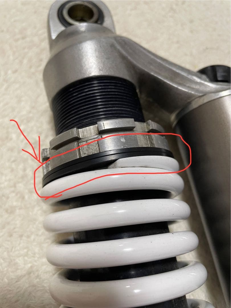 【希少】WP リアサスペンション（ゼファー1100）