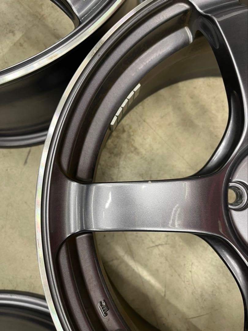 ADAVN Racing TC-4 17インチホイール4本セット　オーラニスモ用