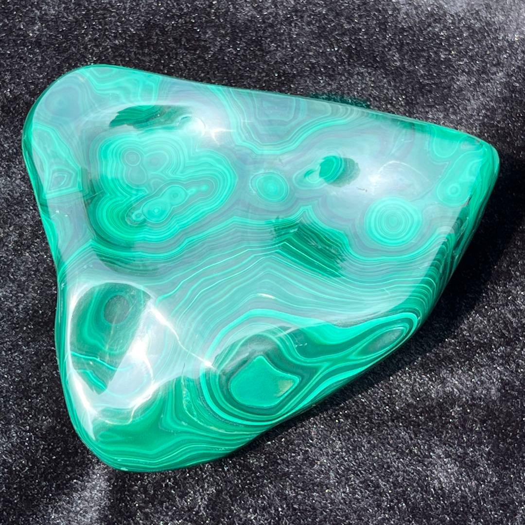 ✳️専用‼️✨癒される発色と模様✨高いヒーリングパワー✨マラカイト 原石 天然石