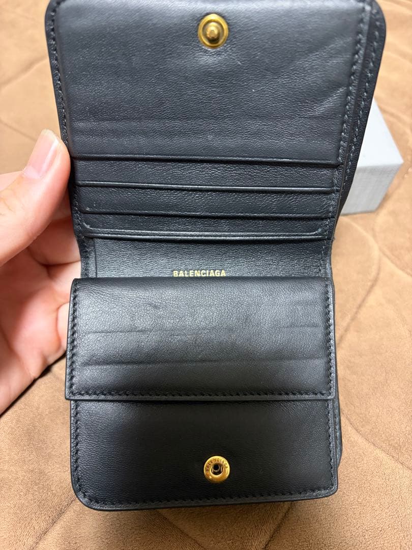 BALENCIAGA 二つ折り財布 黒
