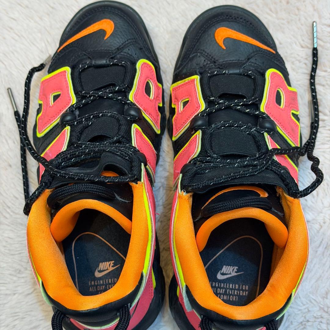 NIKE AIR MORE UPTEMPO \"HOT PUNCH\" モアテン