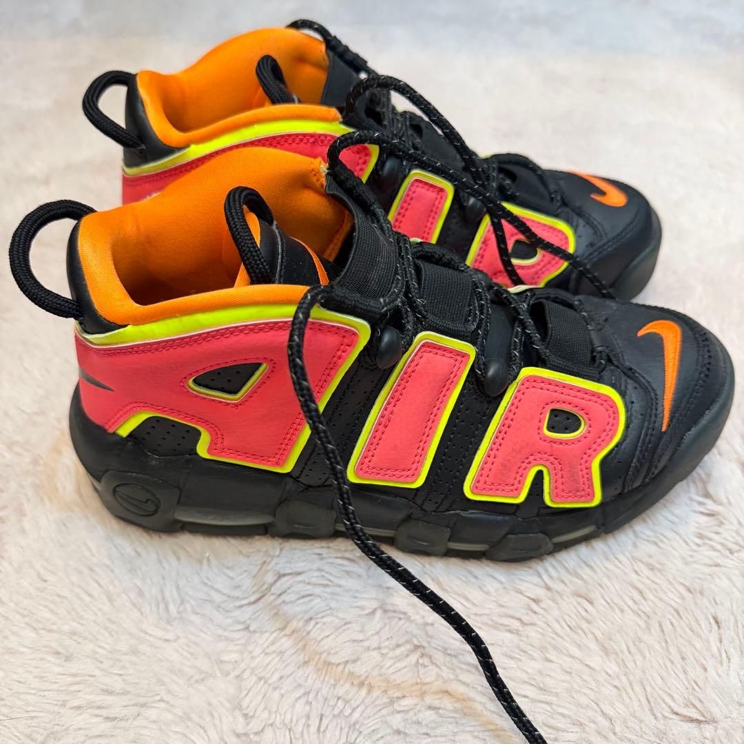 NIKE AIR MORE UPTEMPO \"HOT PUNCH\" モアテン