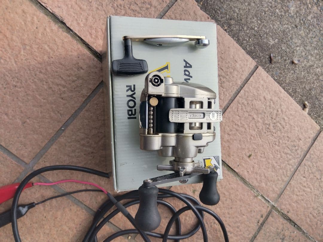 RYOBI Adventure VS300 電動リール