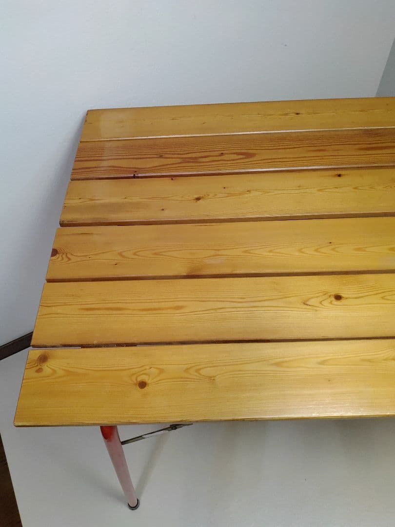 カステルメルリーノ アウトドアテーブル castelmerlino