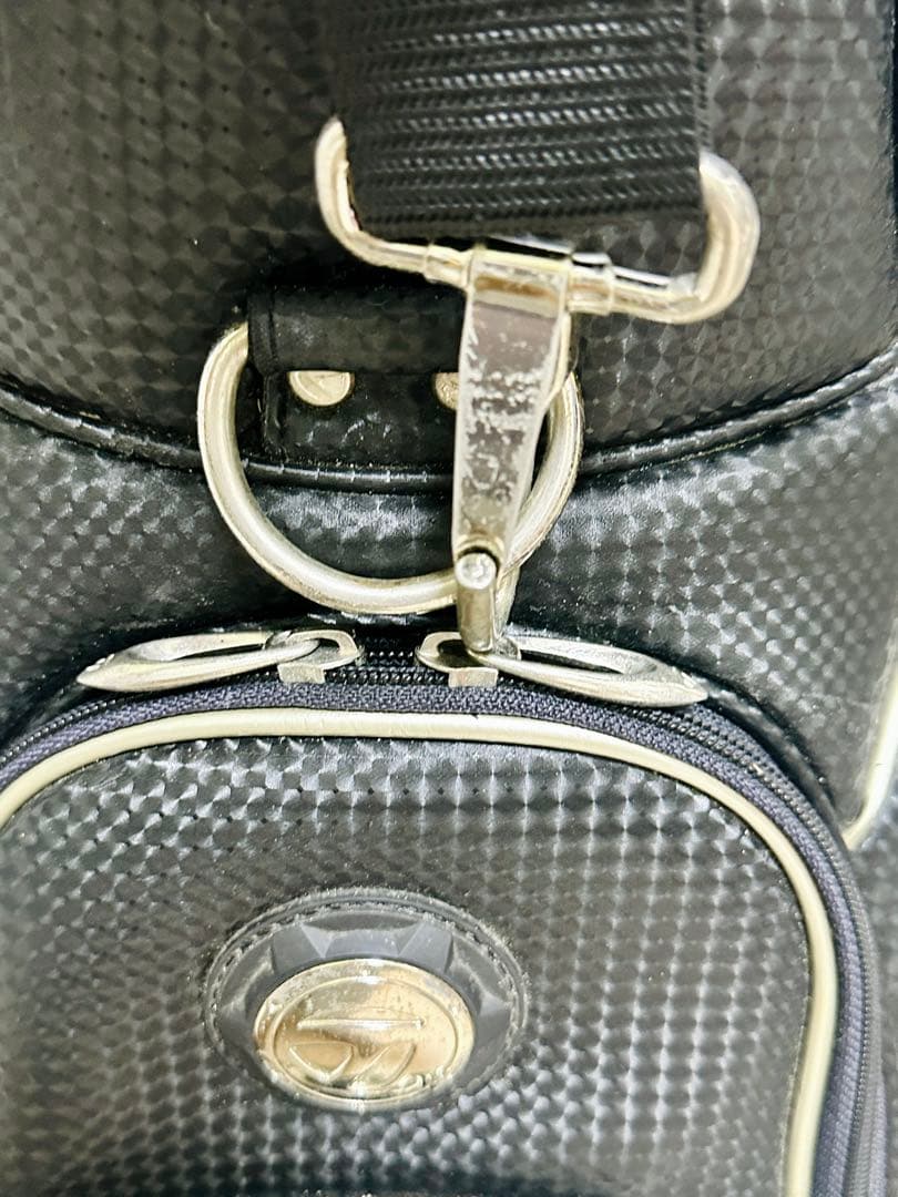 TaylorMade キャディバッグ 黒 / 赤 / シルバー