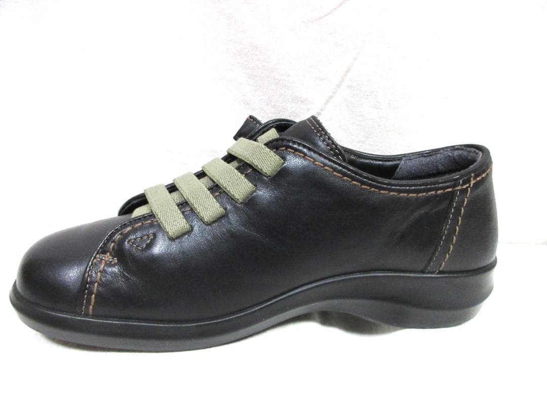 アキレス　ソルボ　レザー　コンフォート シューズ　スニーカー　試着のみ保管品