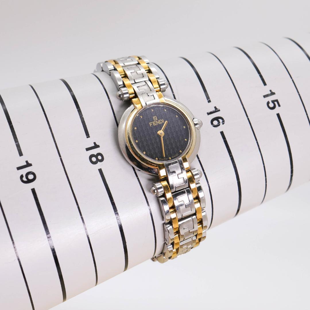 稼働 FENDI 腕時計 760L レディース 新品電池 ズッカ柄 1953