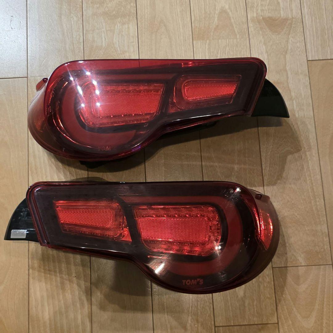 TOM'S テールランプ 86 BRZ ZC6 ZN6