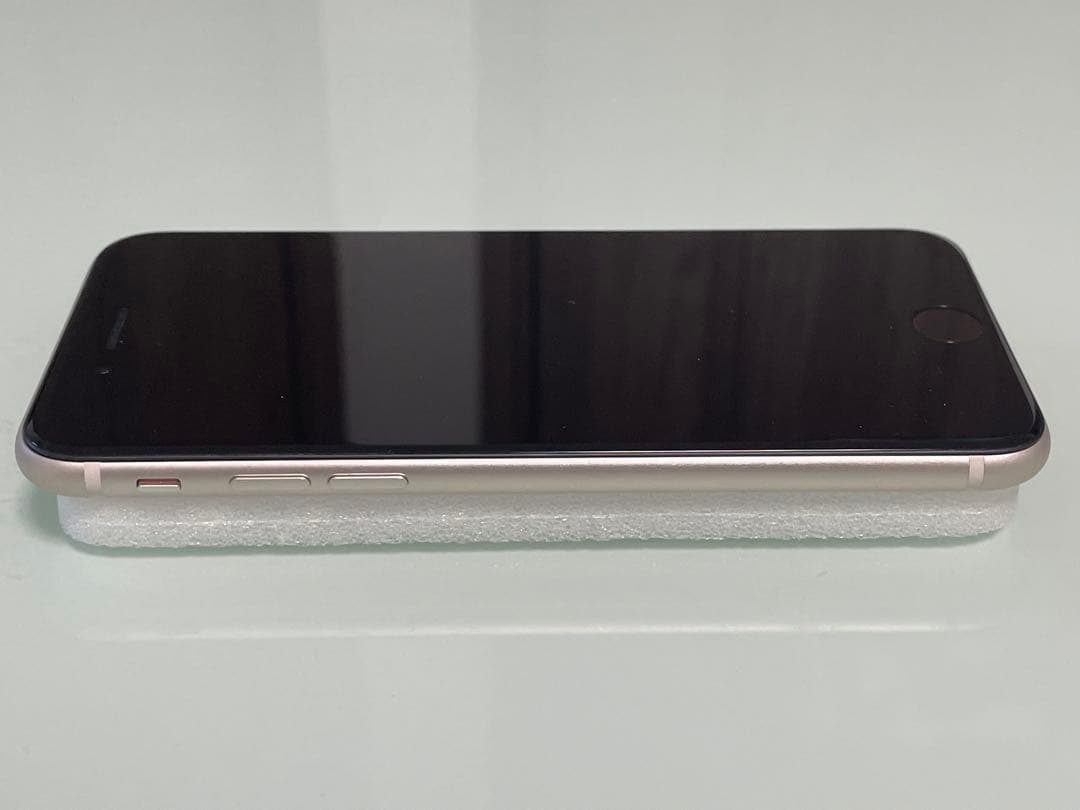 iPhone SE 第3世代 64gb スターライト バッテリー100%