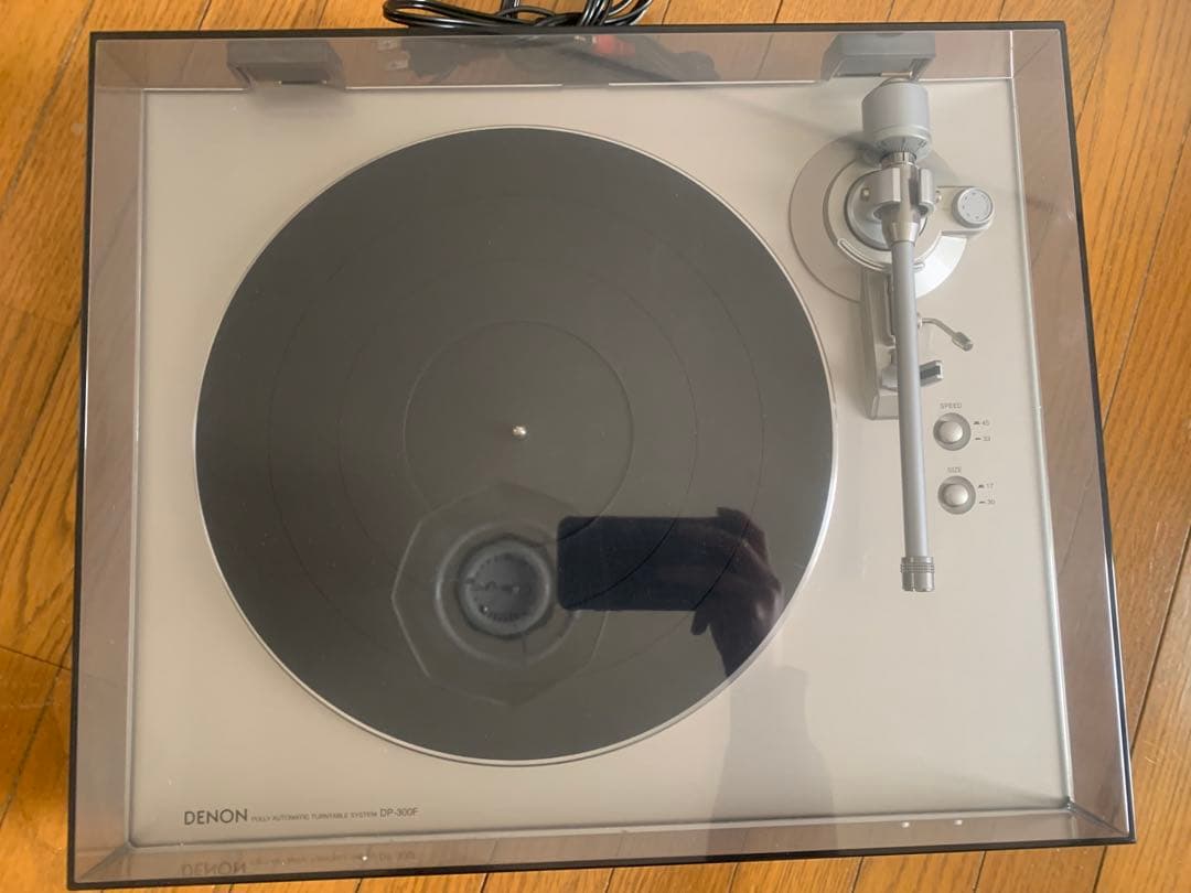 レコードプレイヤー　DENON DP-300F