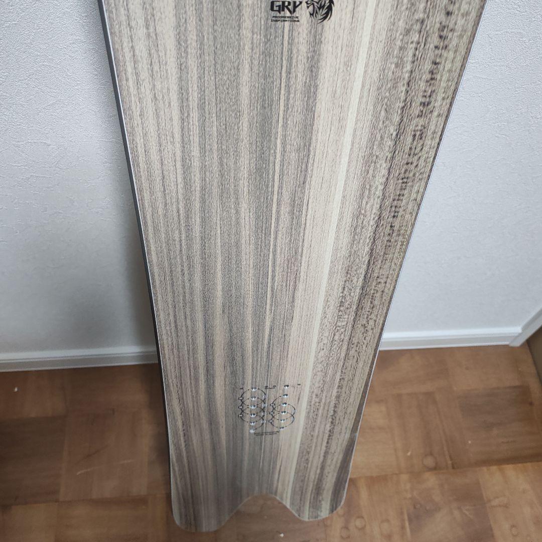 GRAY lovebuzz 57 rocker ロッカー　パウダーボード