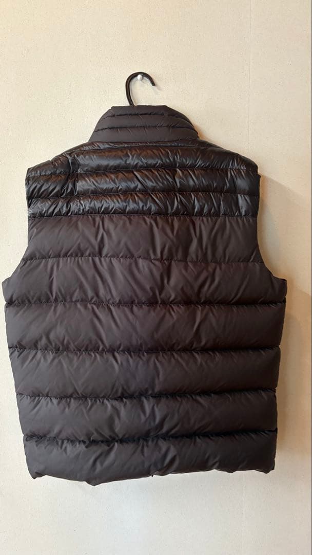 【TOM】MONCLER　ダウンベスト