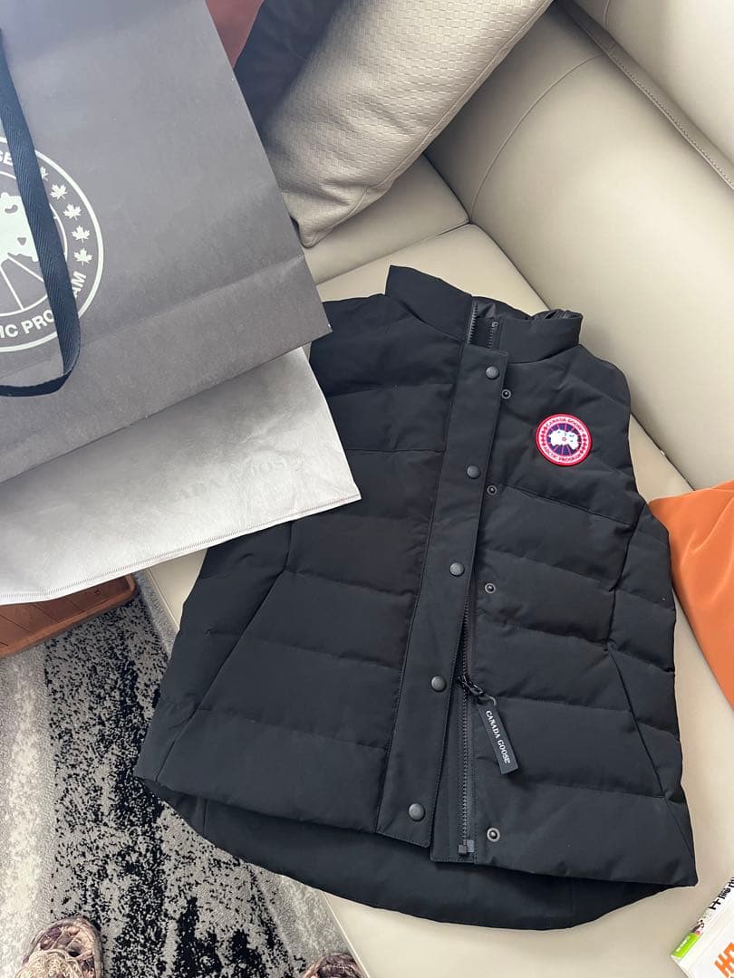 あんな　新品  フリースタイル ベスト 2836L