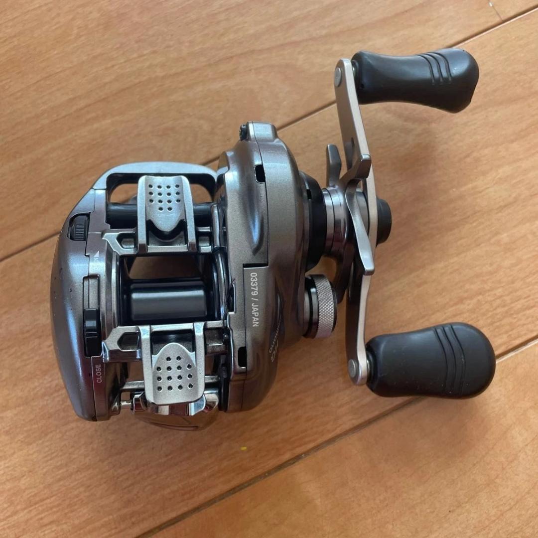 リール SHIMANO 15nium DC HG LEFT e118