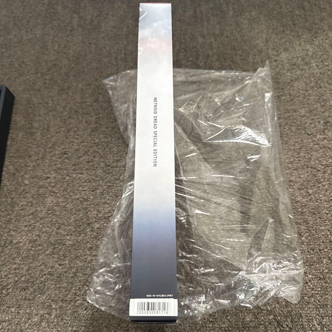 Nintendo Switch METROID DREAD SPECIAL EDITION