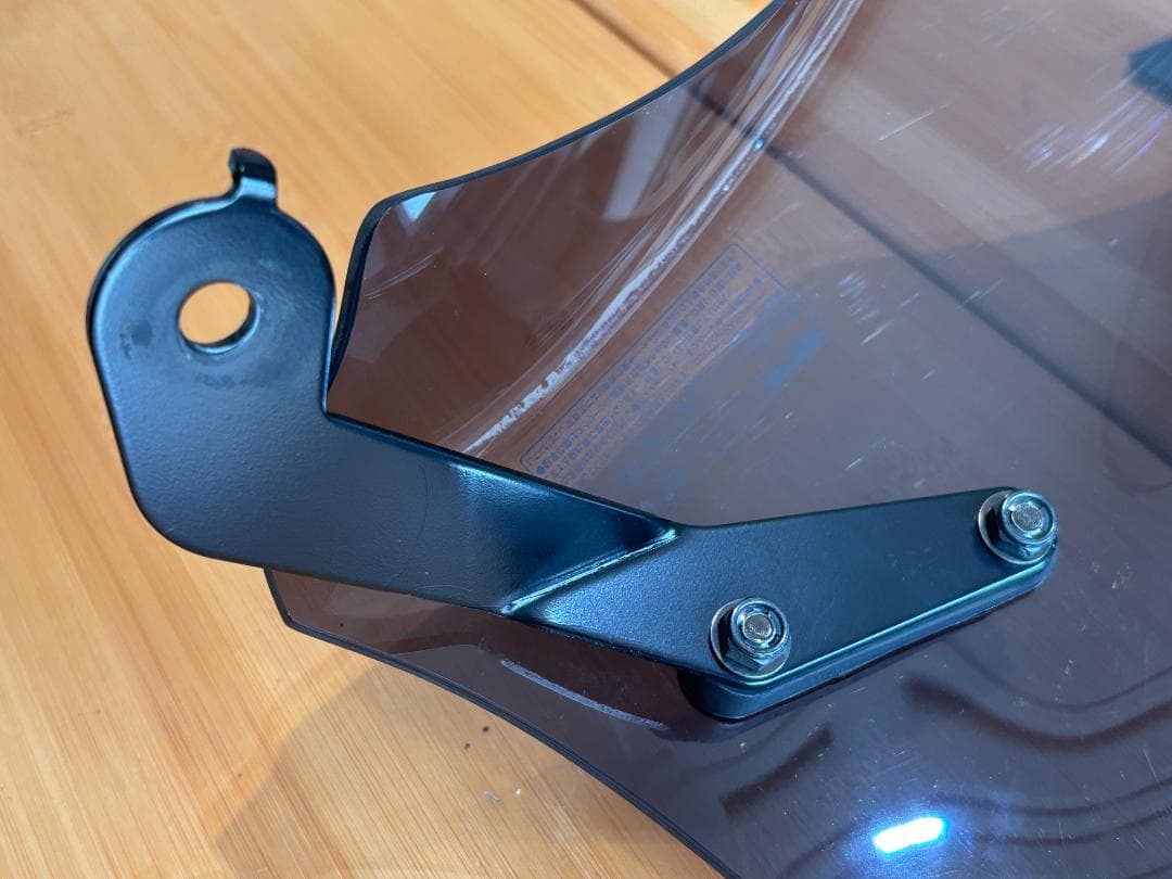 W650　デイトナ（Daytona） ブラストバリアースモークと専用ステー