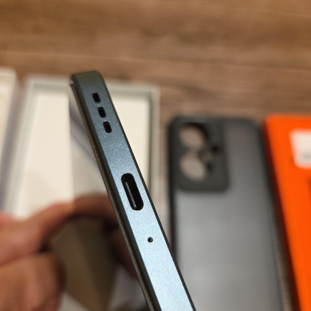 OPPO Reno11 A スマートフォン本体