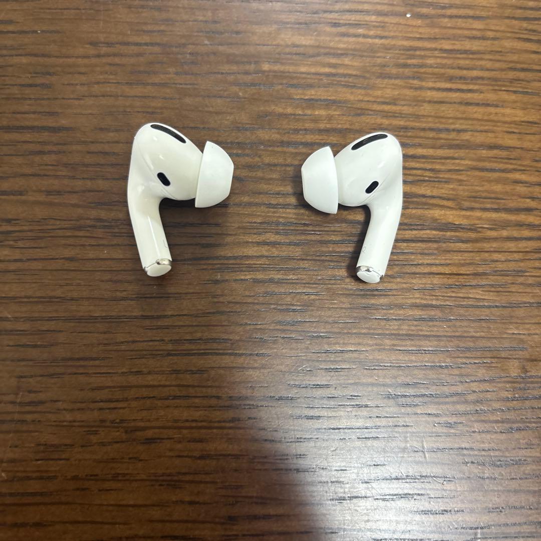 AirPods Pro 本体 ワイヤレス充電ケース付き