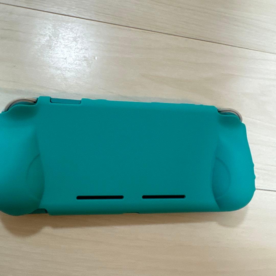 Nintendo Switch Lite ターコイズ 本体カバー有