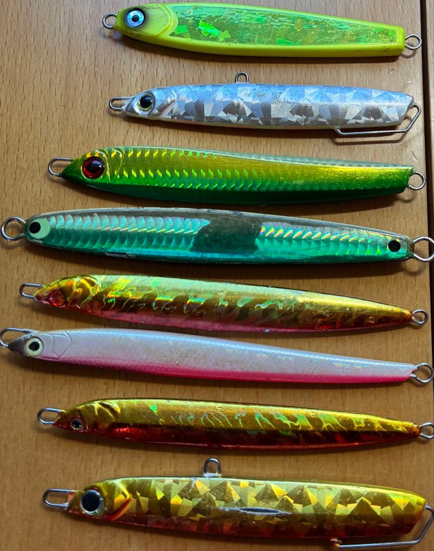 メタルジグ　ジグケース　28本セット　まとめ売り　青物、タチウオ 等