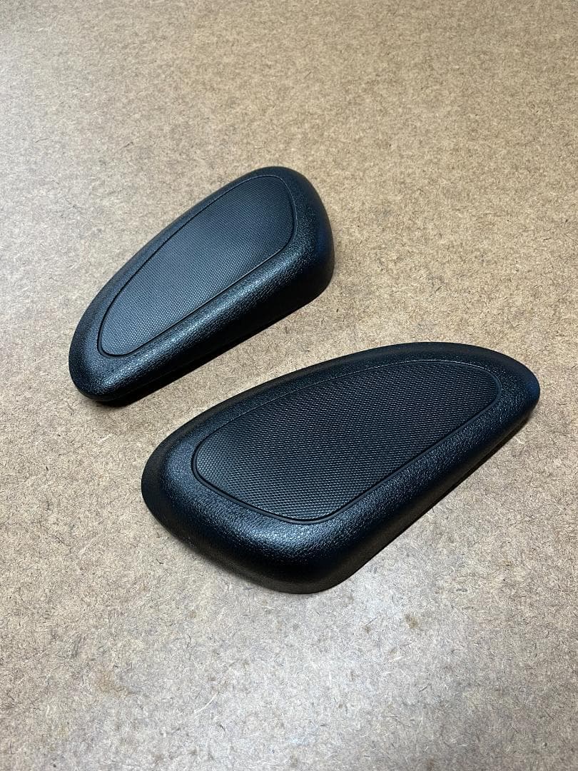 カワサキ　W-650　純正ガソリンタンクパッド