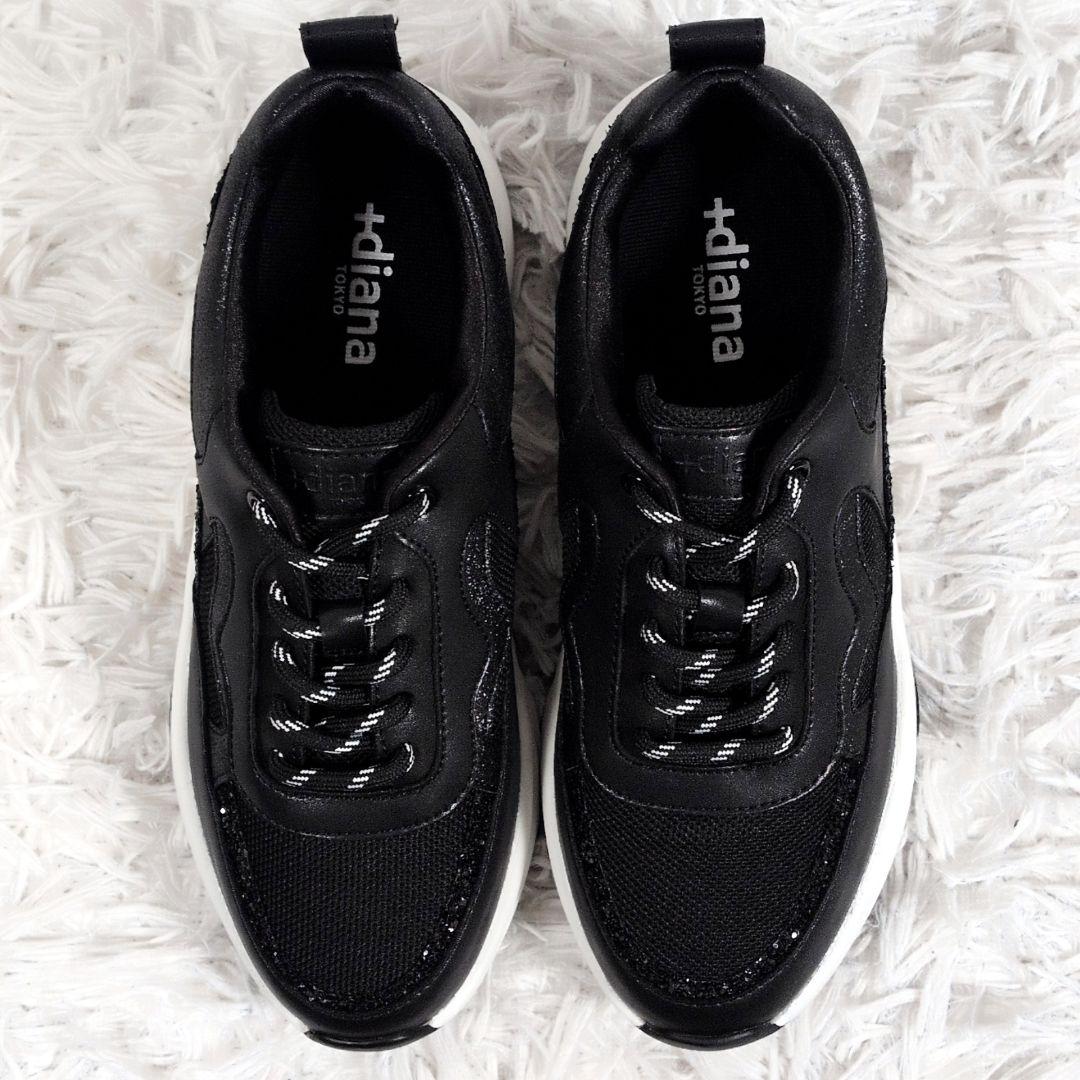 大人気モデル【美品】+diana 厚底ダッドスニーカー グリッター 足長美脚効果