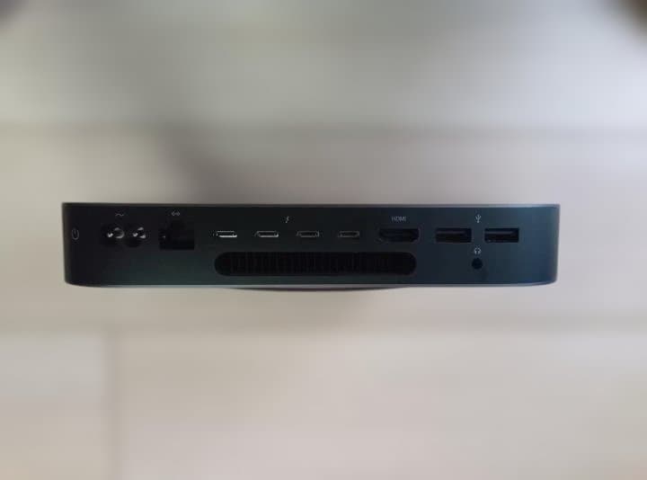 Macデスクトップ Mac mini 2018 Core i7 / 16G / 512GB