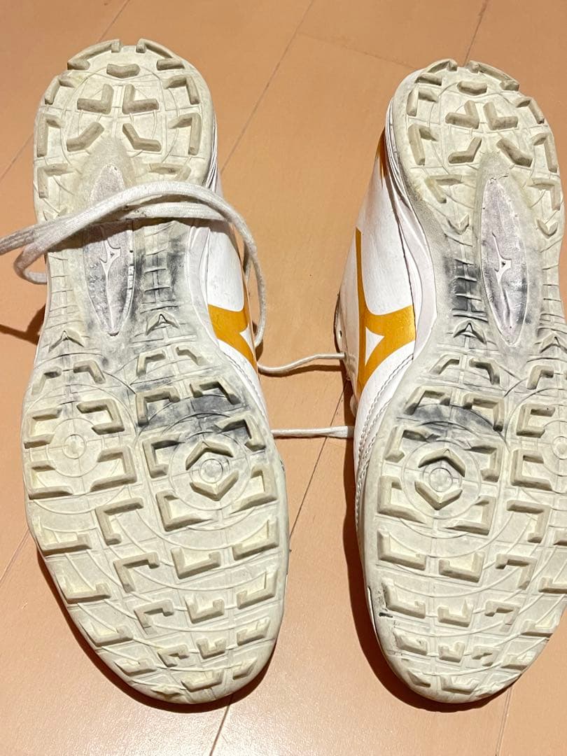 Mizuno モナルシーダ NEO SALA PRO ゴールド　25.0