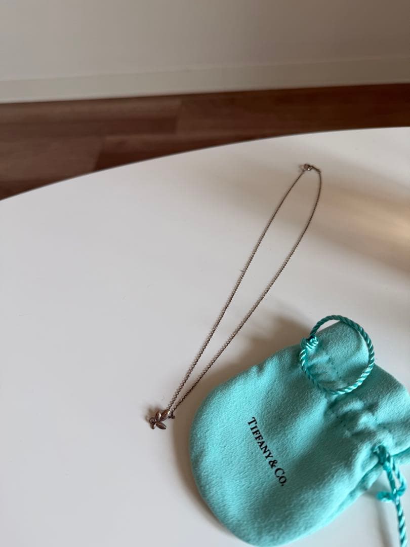 Tiffany & Co. シルバー オリーブリーフネックレス