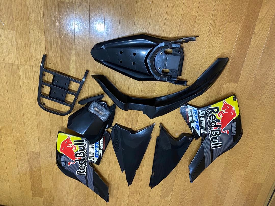 YAMAHA WR250X/R 外装　キャリア